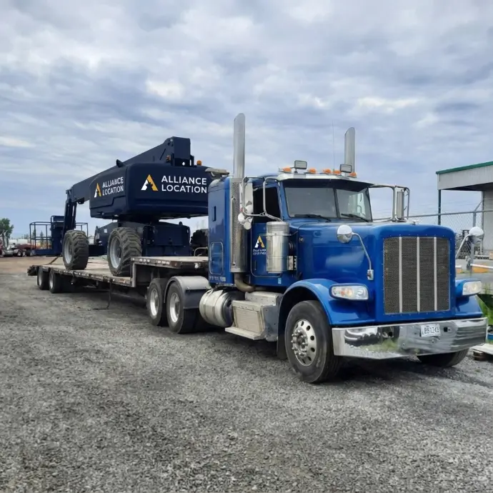 Transport de nacelle télescopique Alliance Location